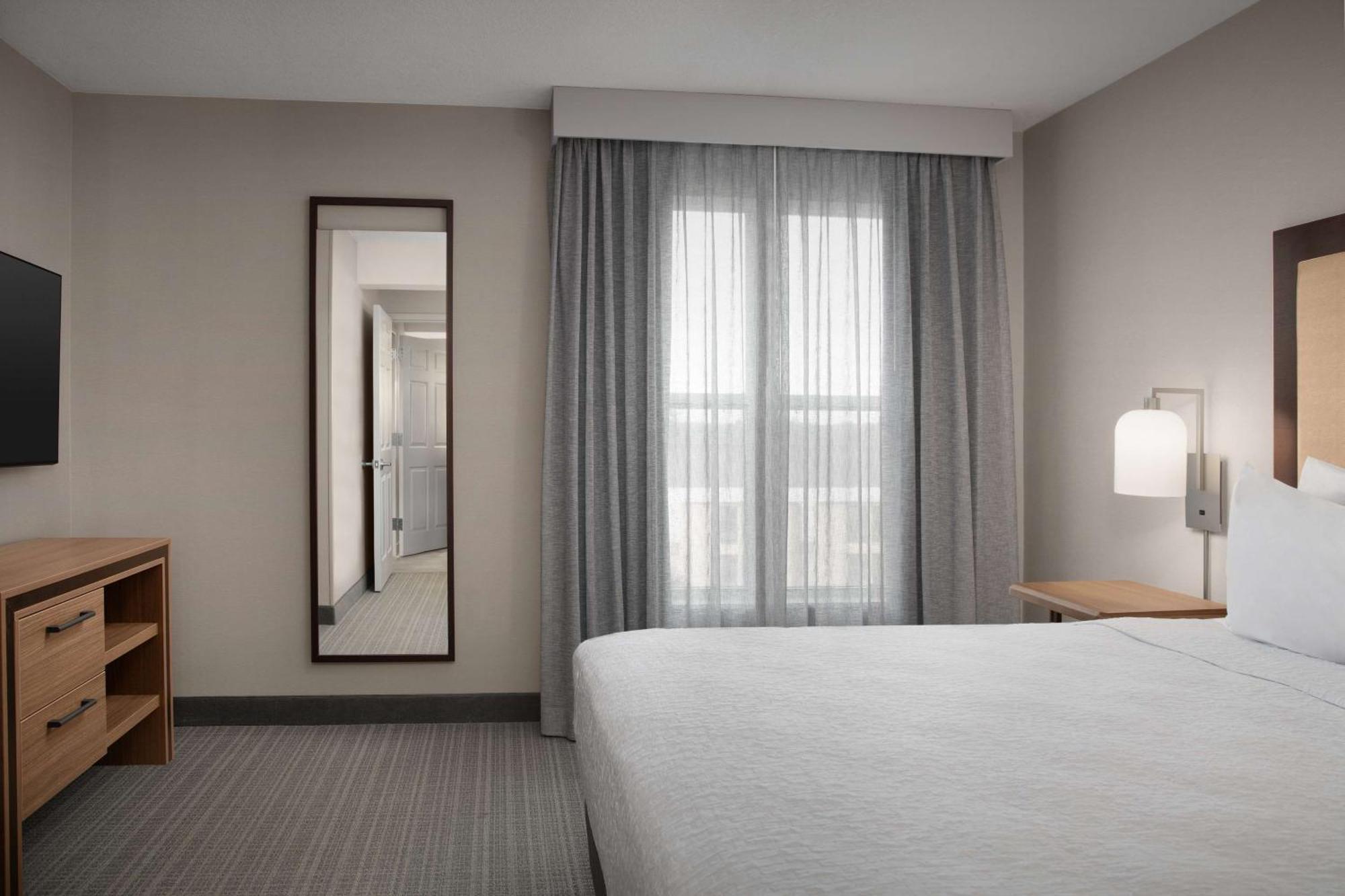 โฮมวูด สวีท บายฮิลตัน อเล็กซานเดรีย โฮเต็ล Hotel ภายนอก รูปภาพ