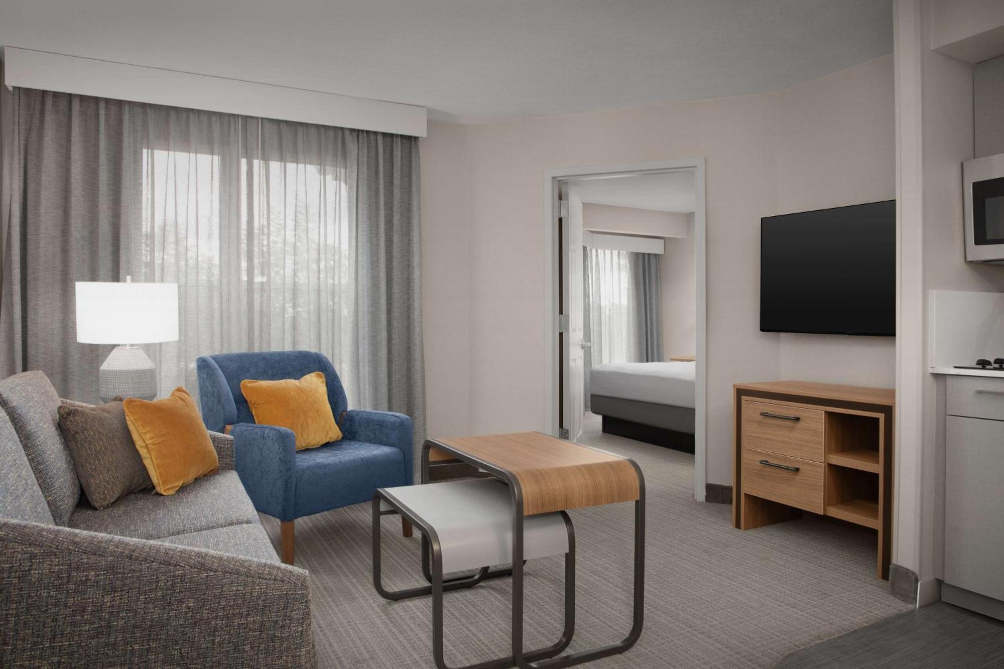 โฮมวูด สวีท บายฮิลตัน อเล็กซานเดรีย โฮเต็ล Hotel ภายนอก รูปภาพ